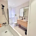 Apartment L'elegant Paradoux - 3 Sdb - 2 Wc - Ascenseur - Parking - Plein Centre Toulouse