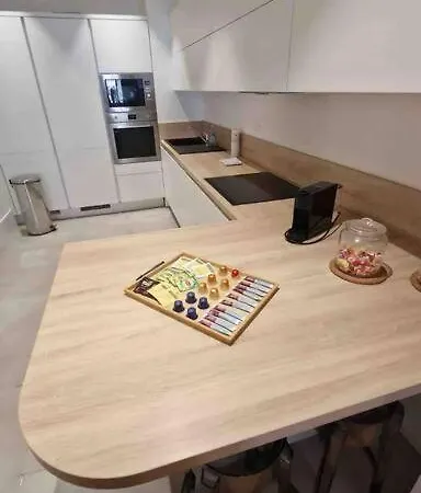 Апартаменты L'elegant Paradoux - 3 Sdb - 2 Wc - Ascenseur - Parking - Plein Centre