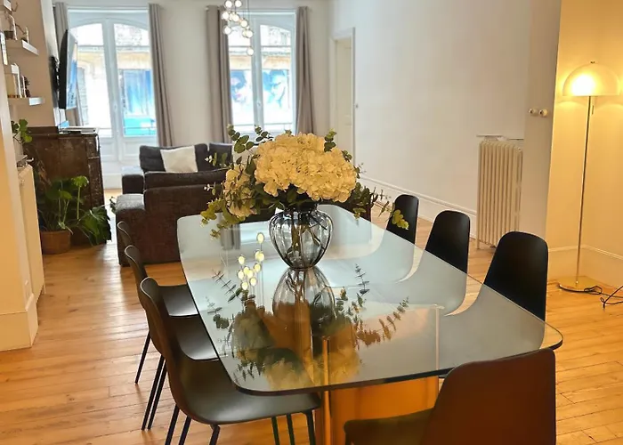 Apartment L'elegant Paradoux - 3 Sdb - 2 Wc - Ascenseur - Parking - Plein Centre *