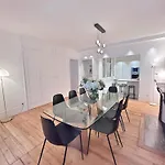 L'elegant Paradoux - 3 Sdb - 2 Wc - Ascenseur - Parking - Plein Centre Appartamento *