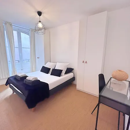 L'elegant Paradoux - 3 Sdb - 2 Wc - Ascenseur - Parking - Plein Centre