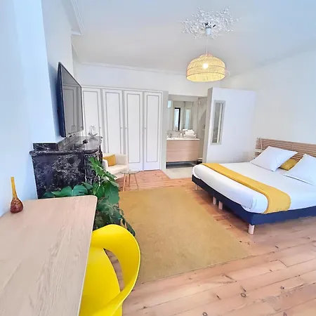 L'elegant Paradoux - 3 Sdb - 2 Wc - Ascenseur - Parking - Plein Centre Apartment