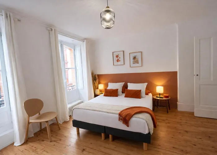 L'elegant Paradoux - 3 Sdb - 2 Wc - Ascenseur - Parking - Plein Centre Lejlighed *